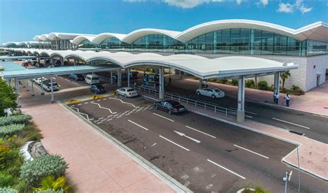 nadja lapiedra airport|NAD – Lynden Pindling International Airport.